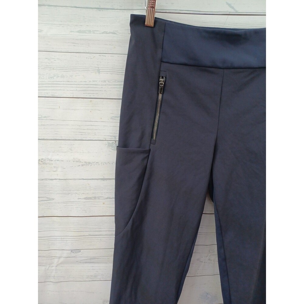 Athleta Legging Pants Size 8 Zip Pockets Black Stretch RN# 54023 - Picture 2 of 8